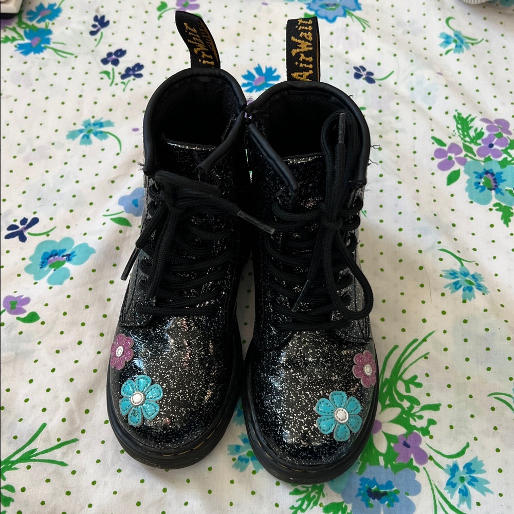 Dr Martens toddler sz 11 black sparkle with Appliqué flowers blue and purple EUC